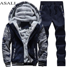 Laden Sie das Bild in den Galerie-Viewer, Tracksuit Men Sporting Fleece Thick Hooded Brand-Clothing Casual Track Suit Men Jacket+Pant Warm Fur Inside Winter Sweatshirt